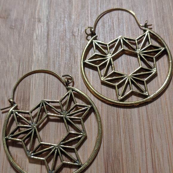 Geometric Earrings - Picture 3 of 4